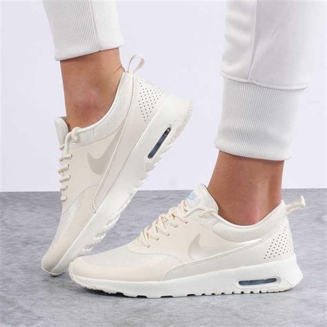 leren damessneaker nike|Nike Sneakers voor dames online .